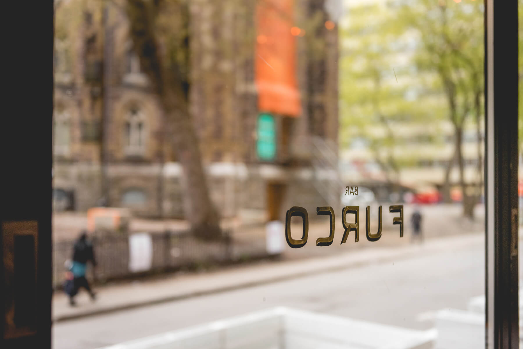 Retrouvailles et célébrations <br> au 5 à 7 des finalistes_101