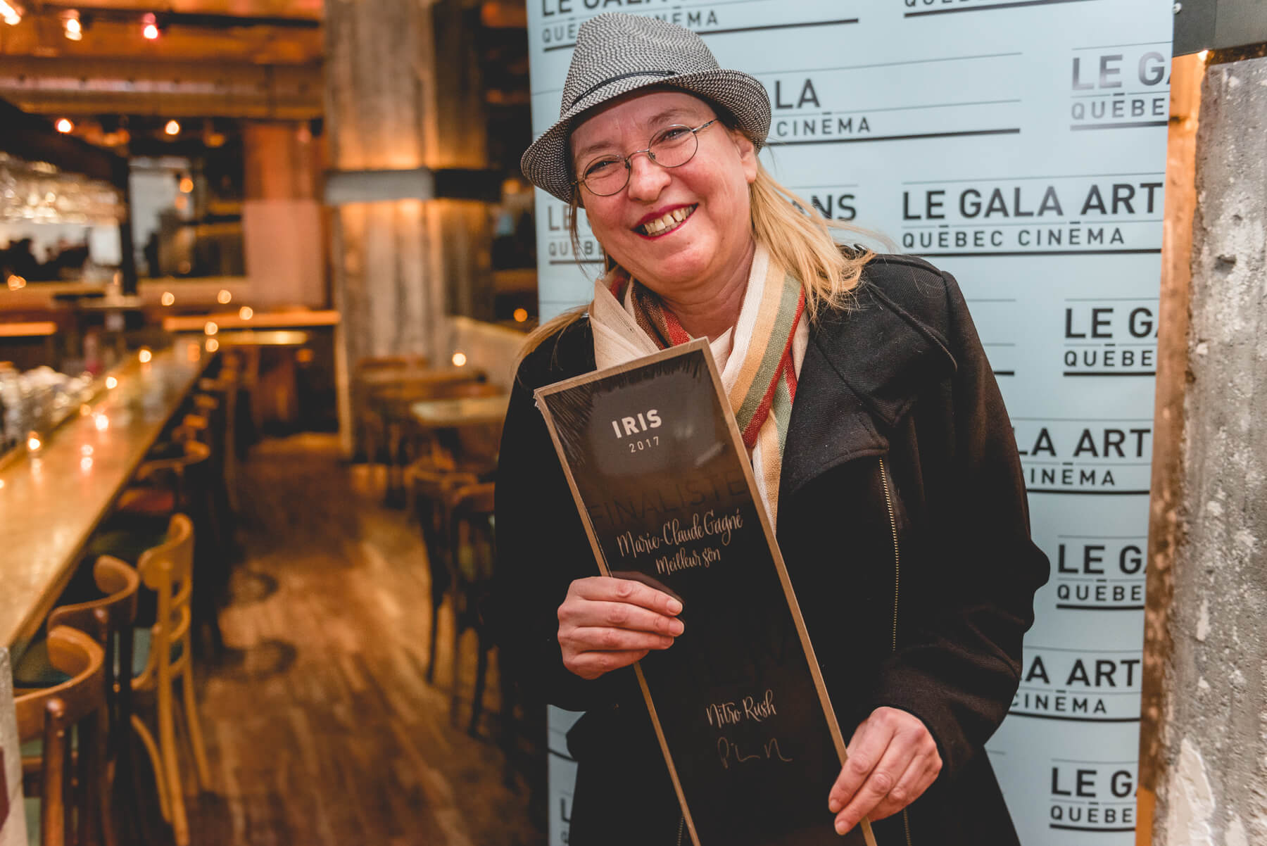 Retrouvailles et célébrations <br> au 5 à 7 des finalistes_78